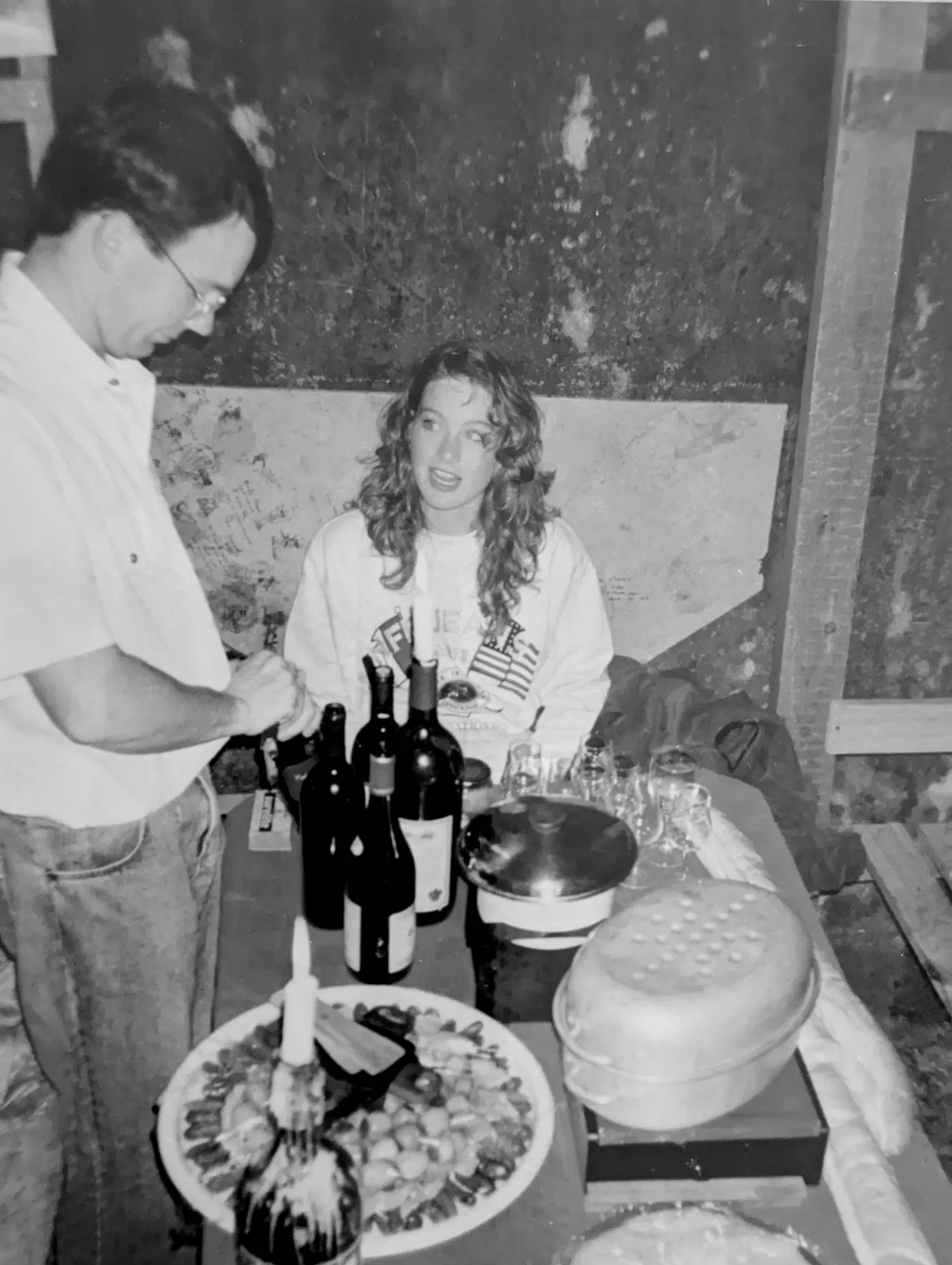 Murray preparing a wine tasting in his cellar in the 1980s